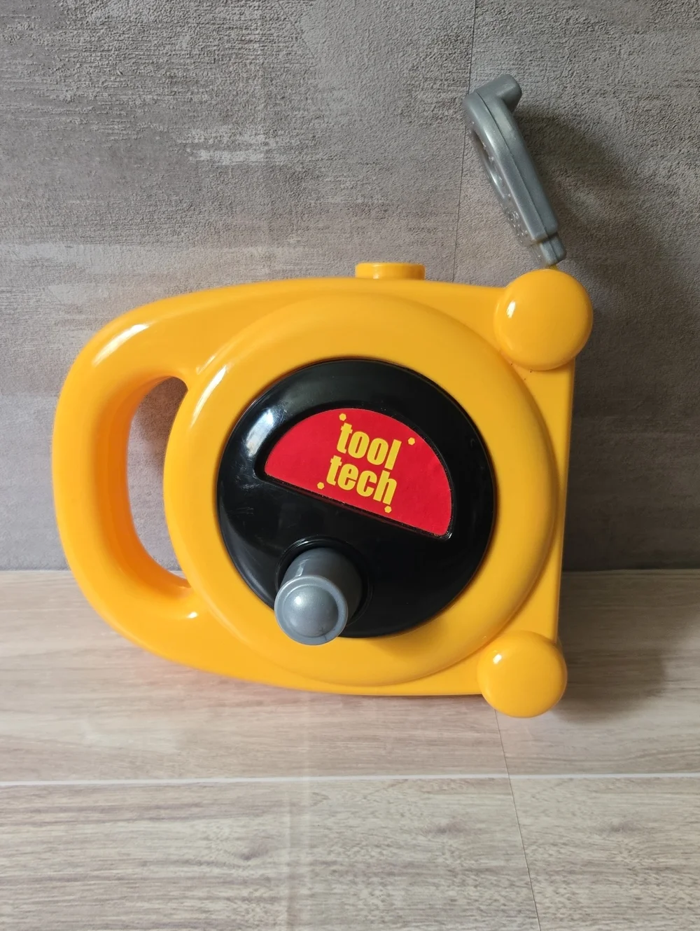None 》tool tech